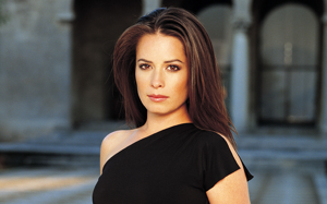 holly-marie-combs-1126955485